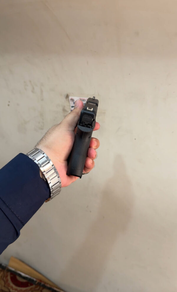 Glock 43 Compact Size 6 Rounds Capacity High Quality 9mm - Image 4